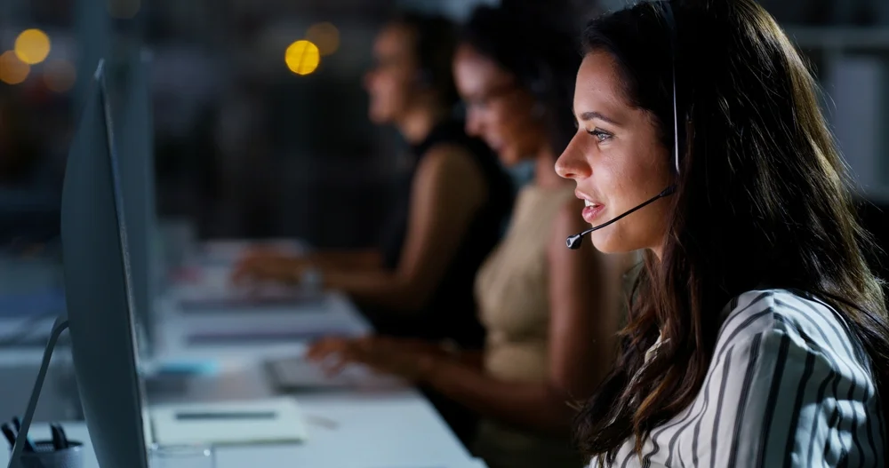 Professional operator providing solo attorney answering service support